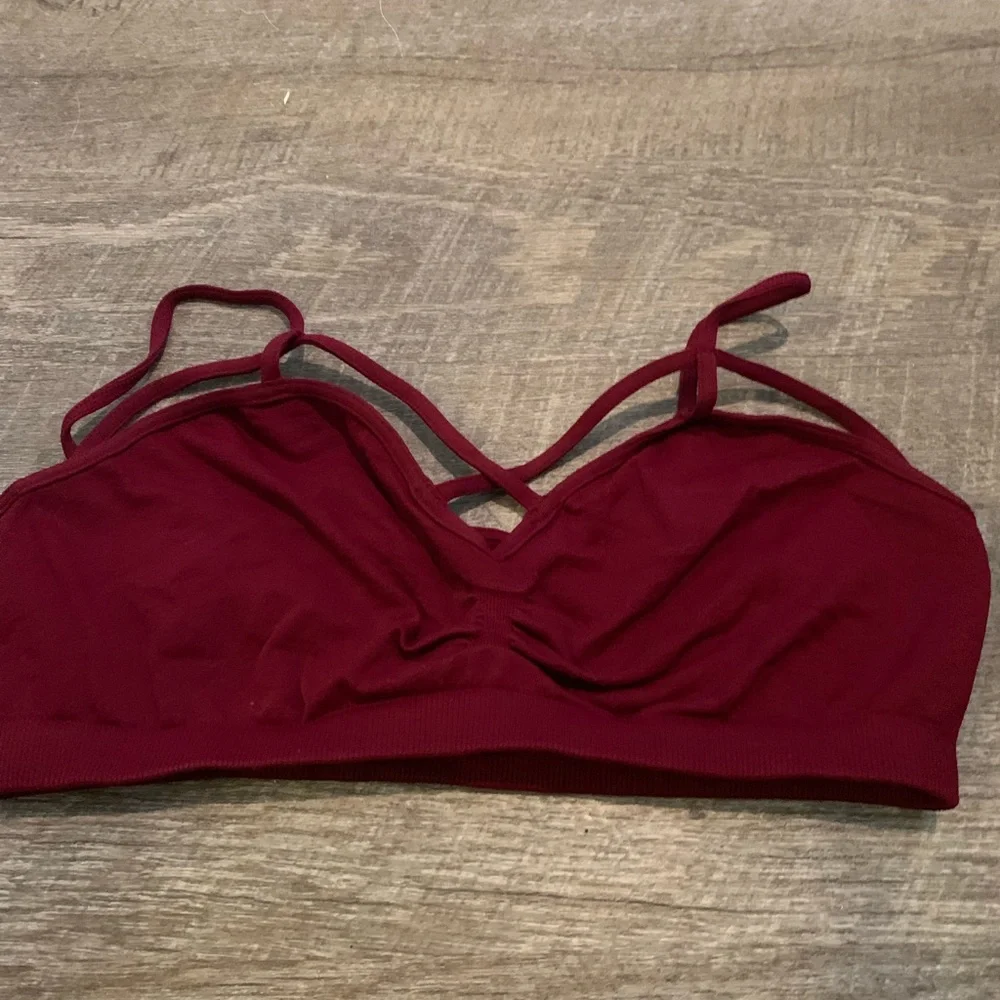 Blue Door Boutique Cross Cross Bra - Picture 3 of 5